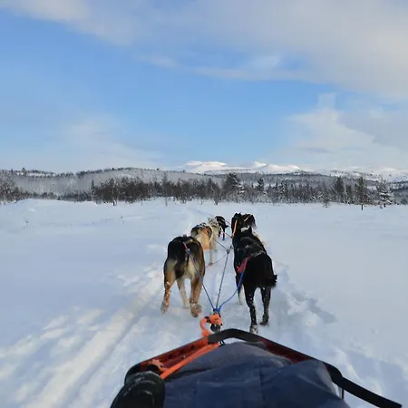 Langedrag Naturpark مزرعة للإقامة