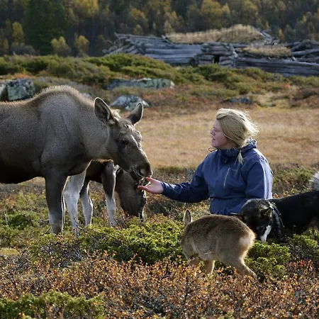 Langedrag Naturpark Farma Tunhovd